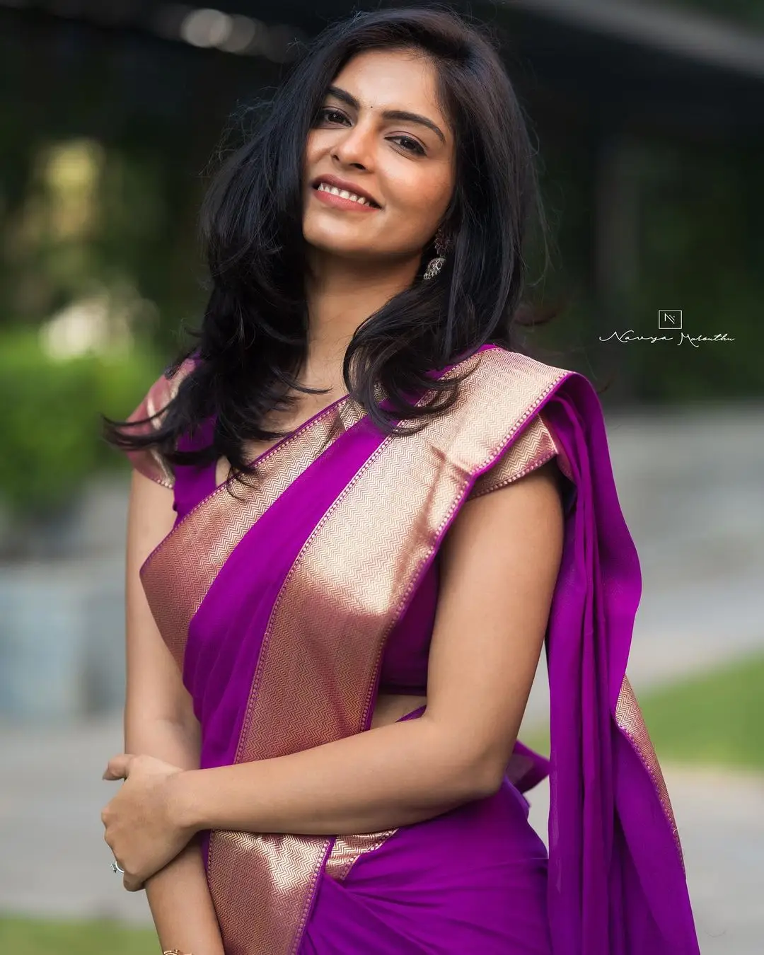 Maa TV Actress Mounika Reddy Wearing Violet Saree Blouse